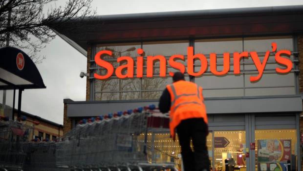 Un supermercado de la firma Sainsbury en la ciudad de Londres