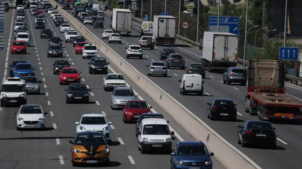 El consumo de gasolinas en mayo superó ya al del mismo mes de 2011