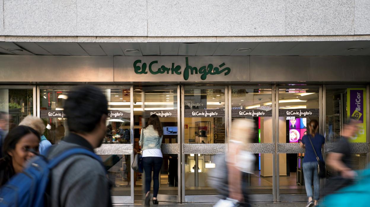 Fachada del Corte Inglés de Callao