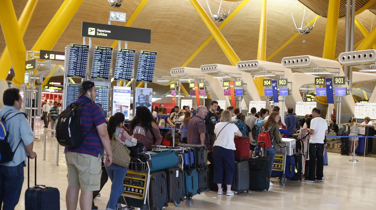 Iberia o Ryanair padecen sendos conflictos laborales que padecerán cietnos de pasajeros