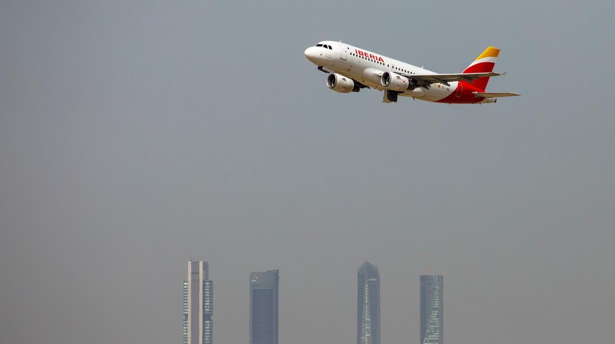 Los pilotos de Iberia ratifican por amplia mayoría el nuevo convenio colectivo con la aerolínea