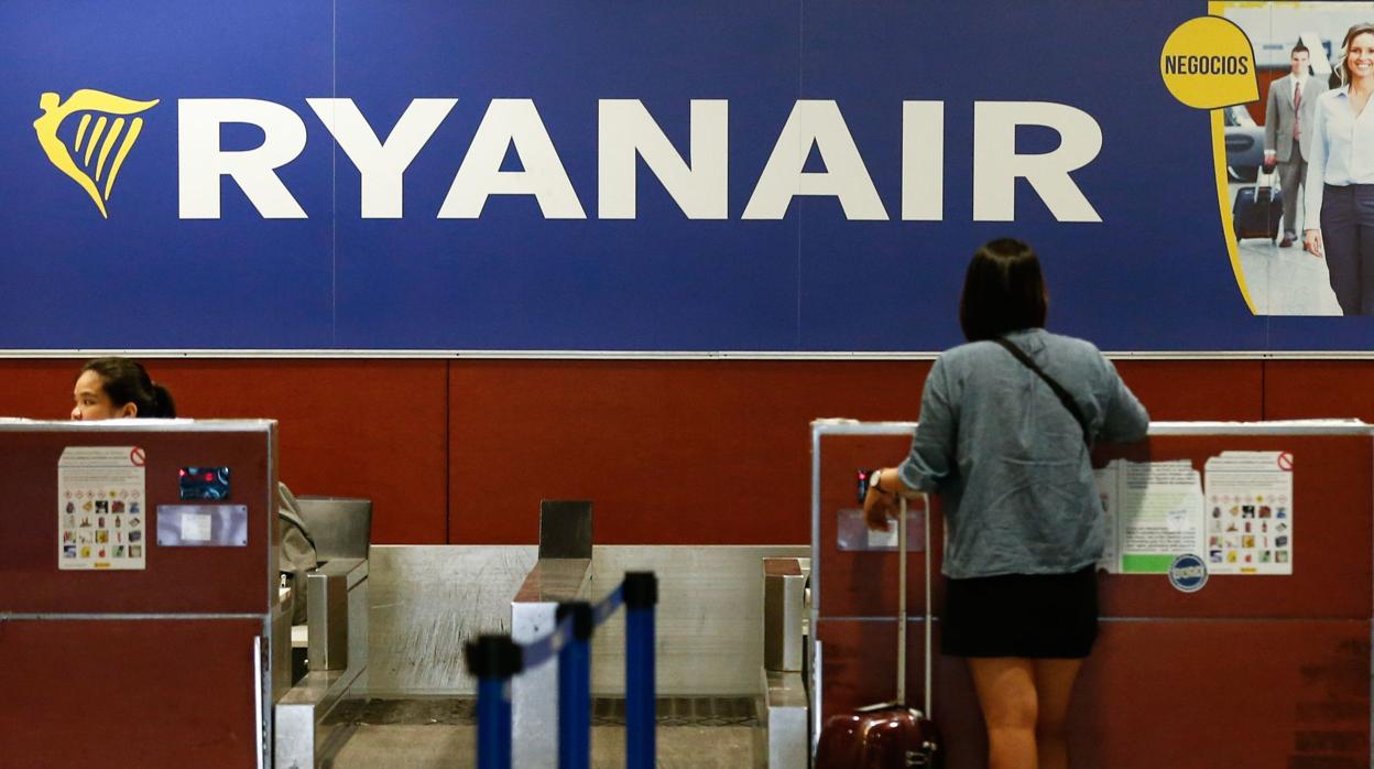 Ryanair abre la puerta a los contratos españoles de pilotos para evitar nuevos paros