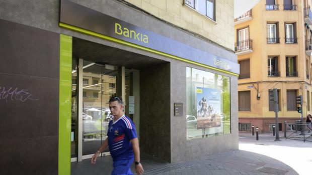 Las posiciones cortas en Bankia marcan nuevo récord con casi un 5 %