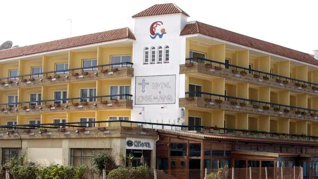 La tercera vida del hotel Curricán de Chipiona