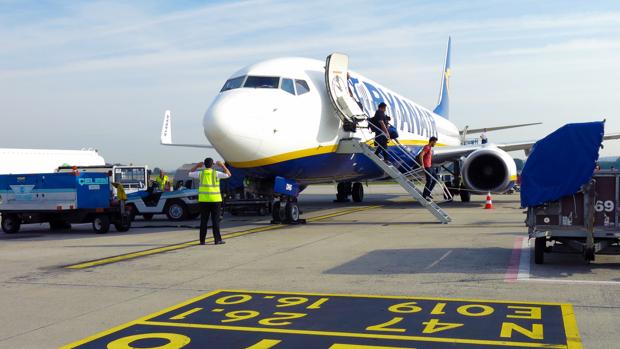 ¿Es Ryanair la aerolínea más barata?