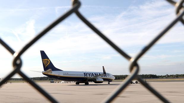 Los sindicatos de Ryanair se reúnen el jueves con la Comisión Europea