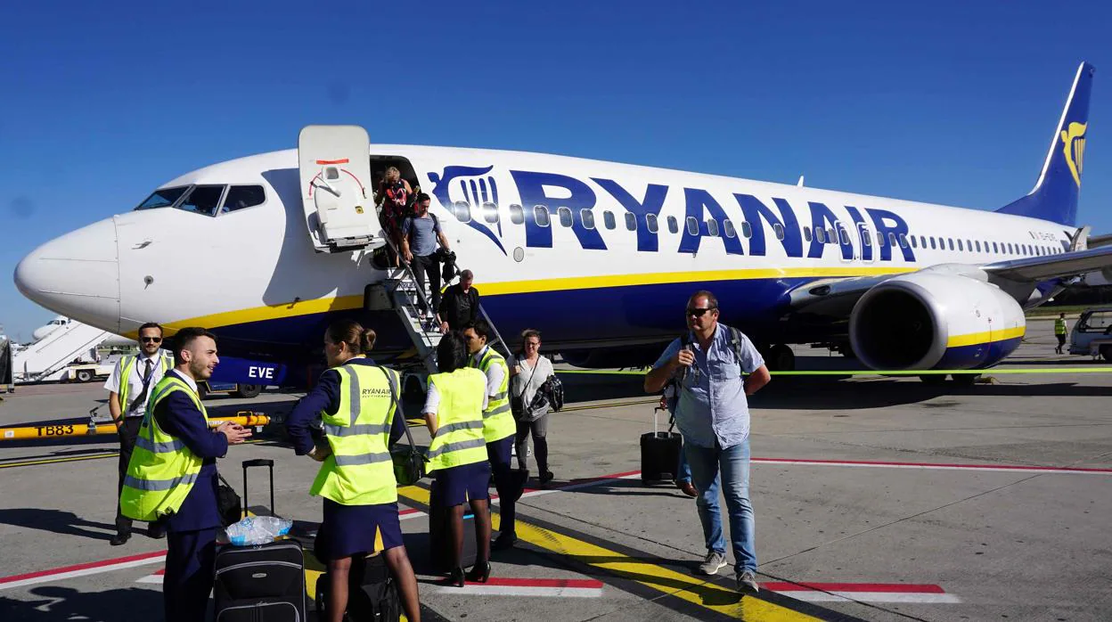 Por la huelga de hoy la low cost ha anulado 158 vuelos en toda Europa, 64 en España