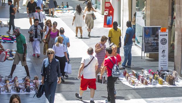 La Airef augura la llegada de 8 millones de inmigrantes en 30 años