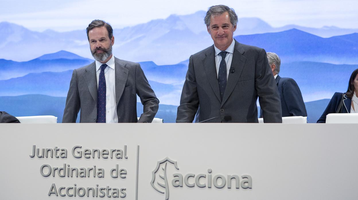 José Manuel Entrecanales (d), presidente de Acciona, y Juan Ignacio Entrecanales (i), vicepresidente de Acciona