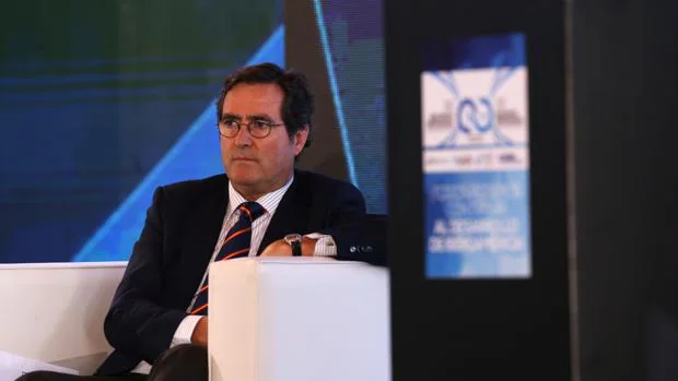 Garamendi: de rival a sucesor de consenso de Juan Rosell en la CEOE