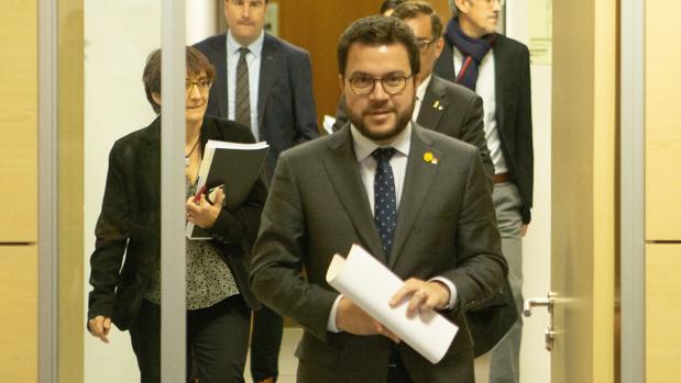 Cataluña pierde 3.800 empresas y un 28% de inversión por el secesionismo