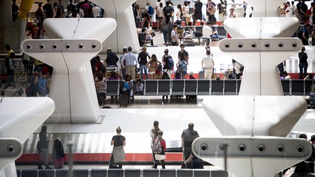 El número de pasajeros en los aeropuertos españoles alcanza los 263,8 millones, un récord histórico