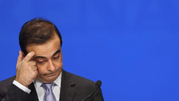 Francia pide a Renault que sustituya a Ghosn como presidente