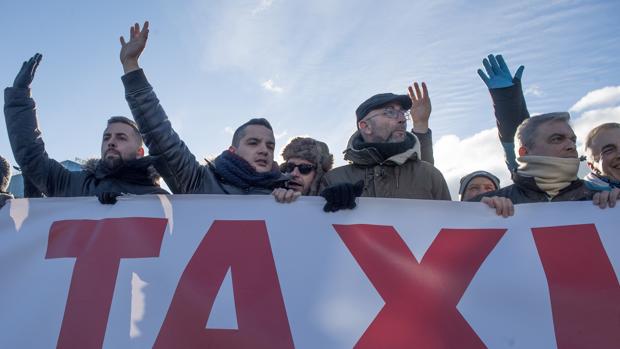 La huelga de taxis, en directo