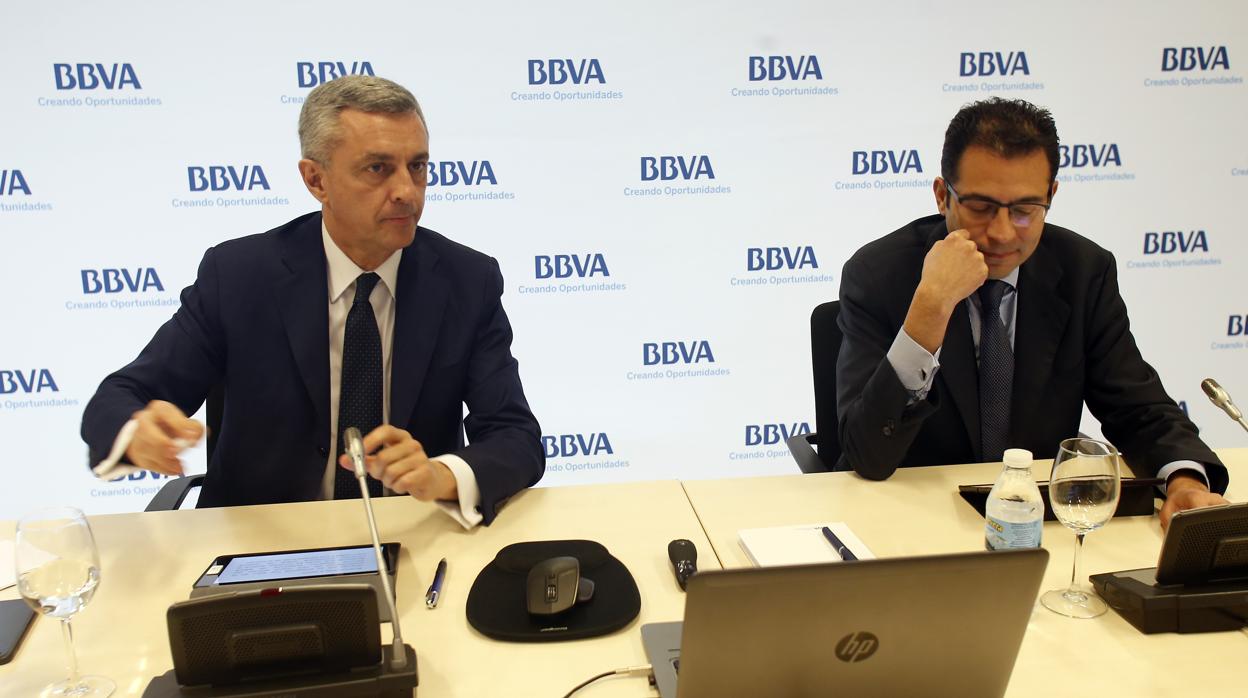 José Ballester y Miguel Cardoso, en la prpesentación del informe de BBVA Researcha sobre Andalucía