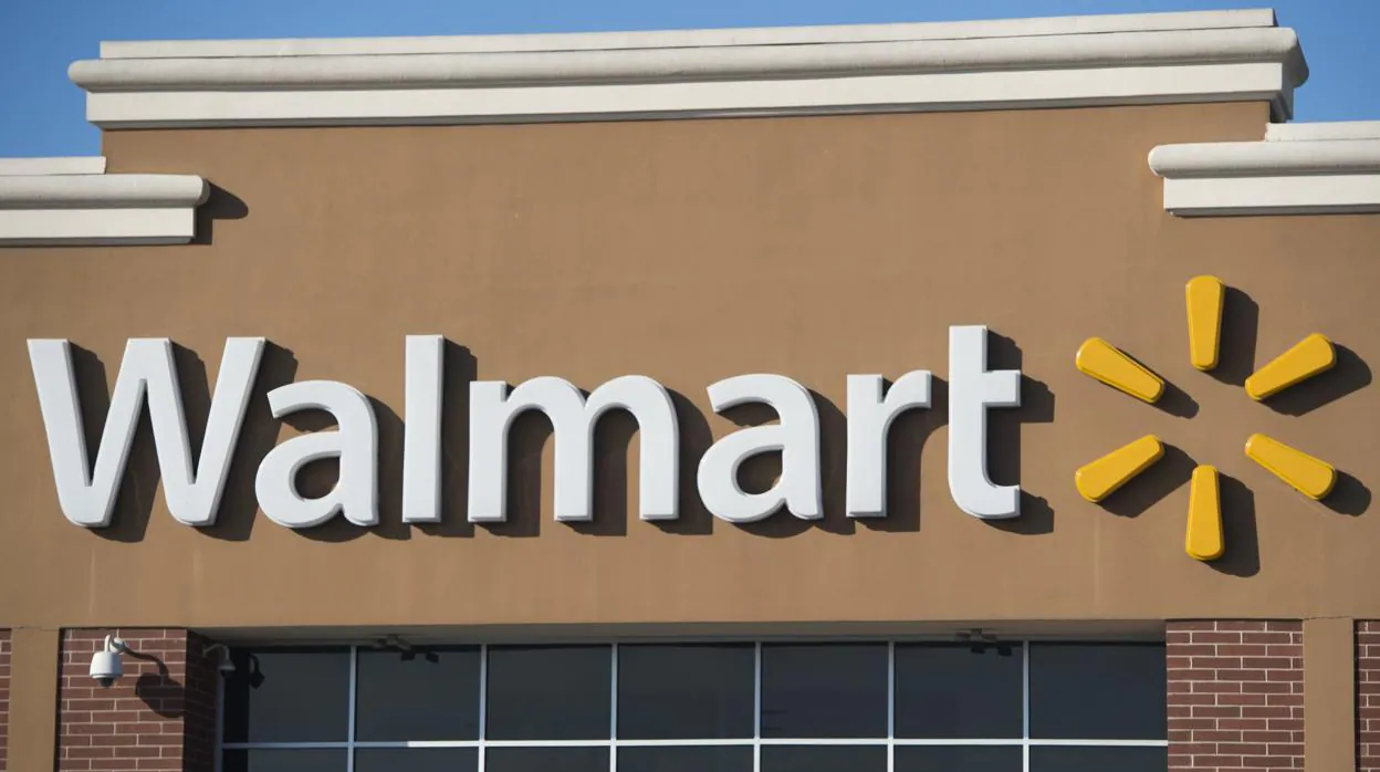 Walmart gana 6.670 millones de dólares en su último ejercicio, un 32% menos