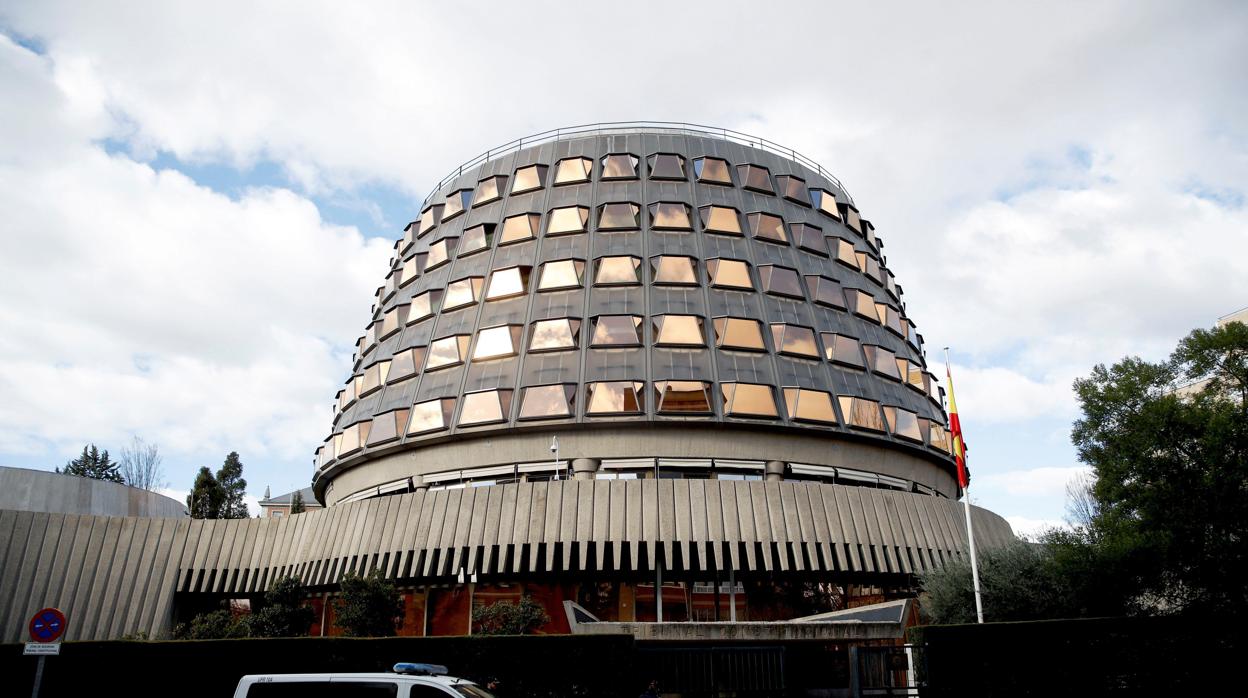 Fachada de la sede del Tribunal Constitucional en Madrid