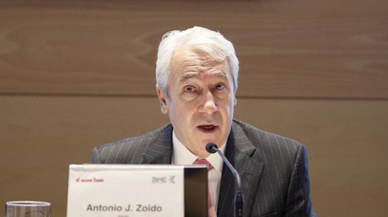 Antonio Zoido cede sus funciones ejecutivas en el BME al consejero delegado, Javier Hernani