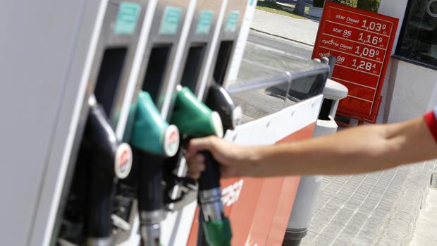 Los precios suben un 1,3% en marzo por la subida de los carburantes