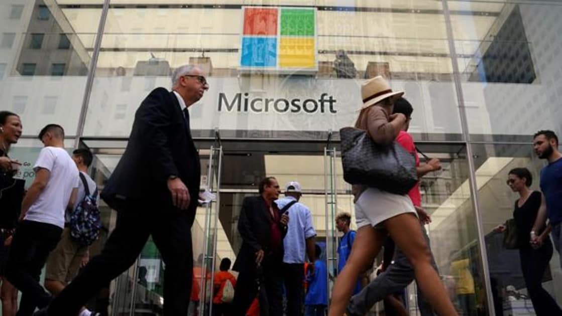 Microsoft gana 26.053 millones entre julio y marzo, casi cuatro veces más