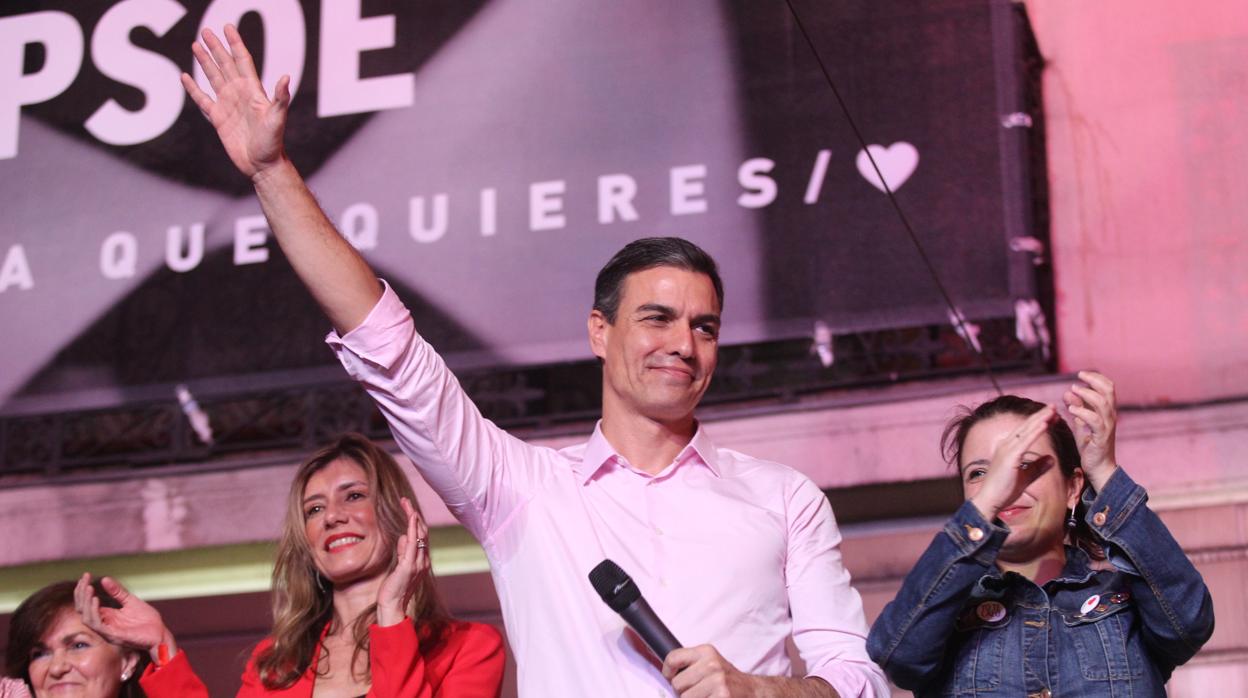 Pedro Sánchez deberá ahora conformar un nuevo Gobierno, probablemente de coalición con presencia de otros partidos