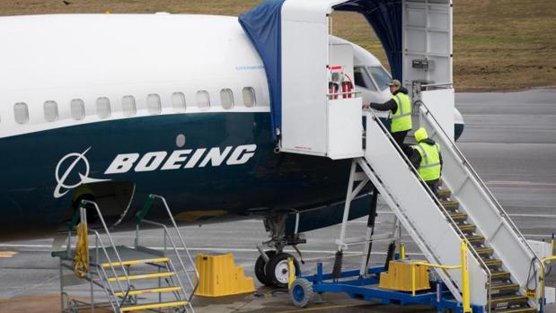 Boeing completa la actualización del software del modelo 737 MAX tras los accidentes