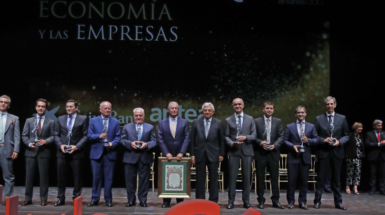 Premiados por la Cámara de Comercio de Sevilla en el Teatro Cartuja Center