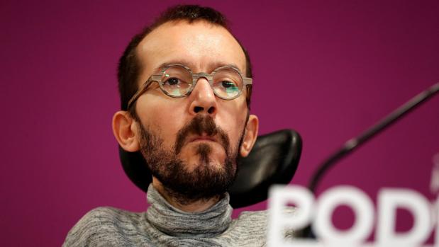 Echenique sobre Amancio Ortega: «filántropo por el día. Defraudador por la noche»