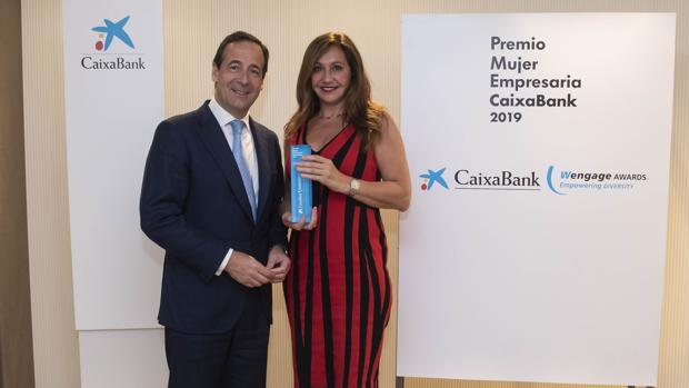 Caixabank otorga a Arancha Manzanares el premio Mujer Empresaria en Andalucía Occidental 2019