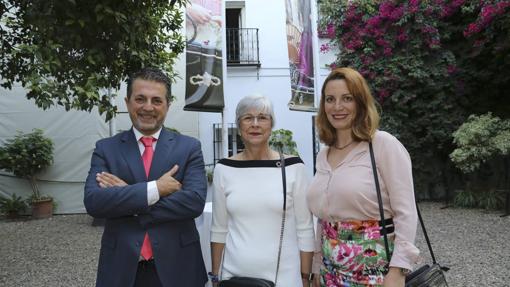 Ismael Gaona, Esperanza Morillo y Amalia Márquez