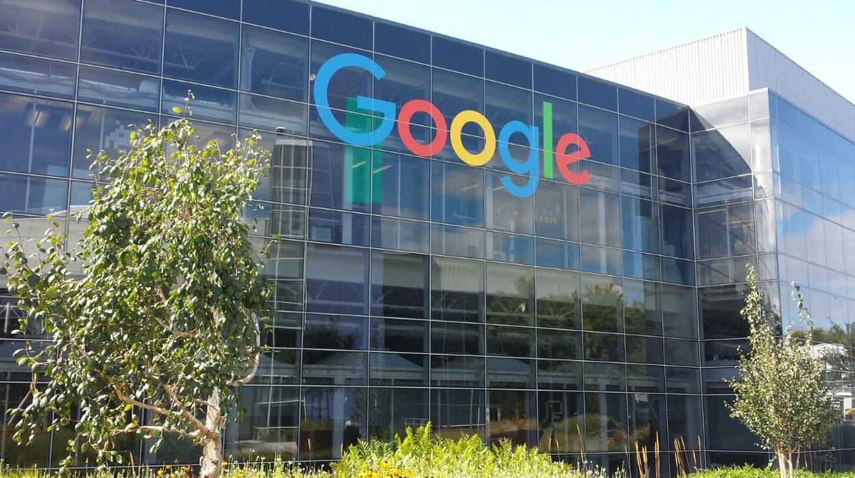 Google se asoció este año a otros grandes compradores de energía para lanzar la Alianza de Compradores de Energía Renovable y «catalizar 60 gigavatios de nuevas compras de energía renovable» para 2025