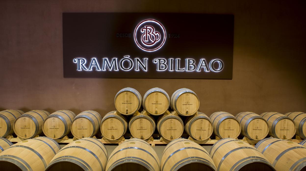 Una de las Bodegas Ramón Bilbao que la compañía posee en España