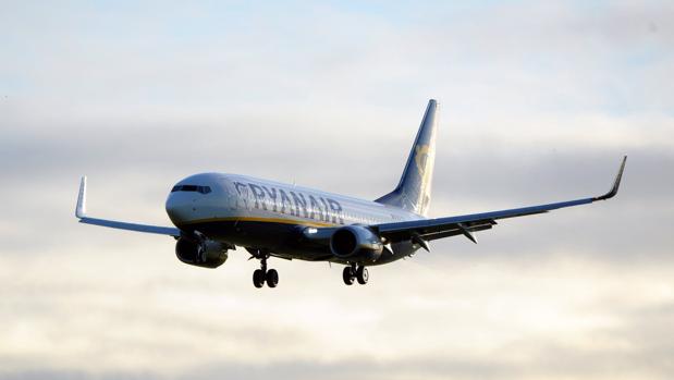 El tráfico de las aerolíneas «low cost» se estanca ante el frenazo del mercado alemán y otras cuatro noticias