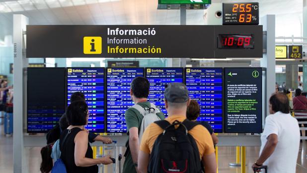 118 vuelos suspendidos por la huelga de este fin de semana del personal de tierra de Iberia en El Prat