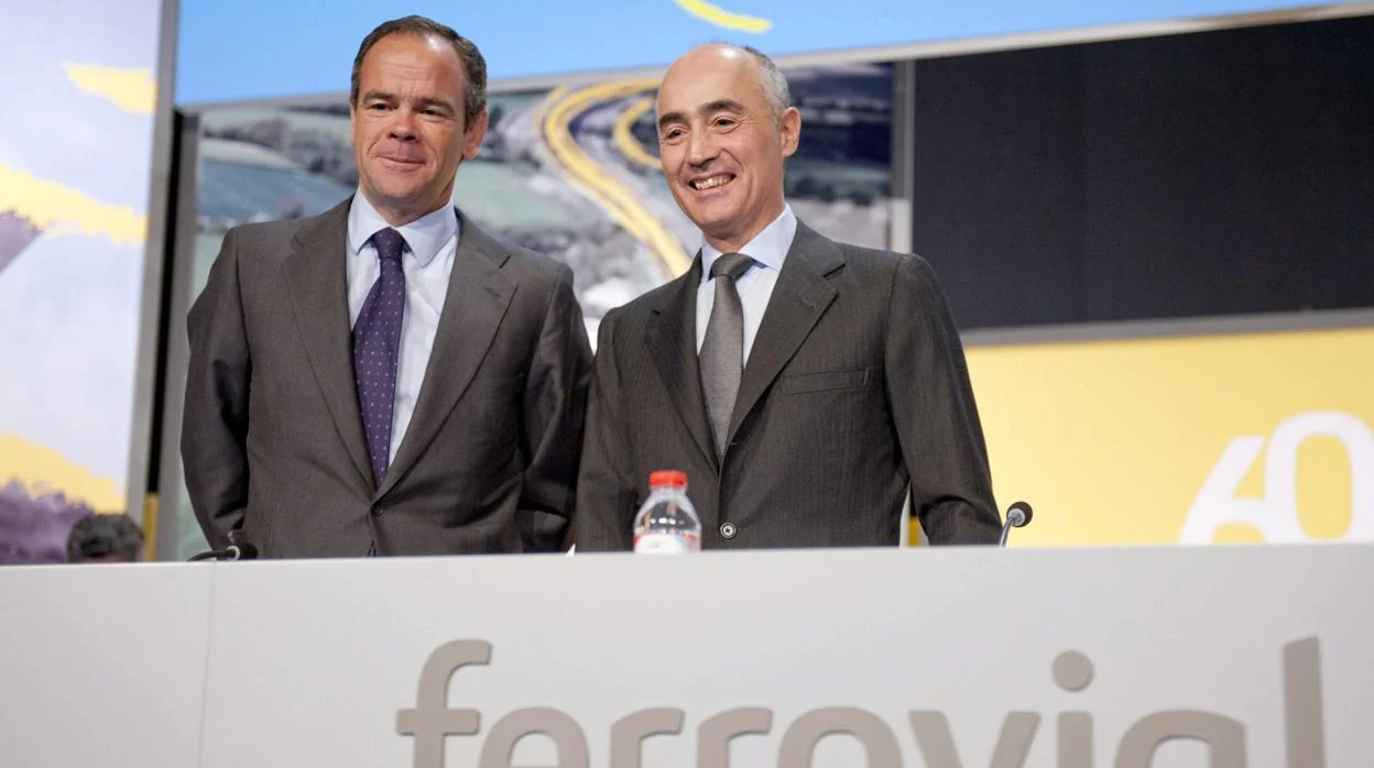 Rafael del Pino, presidente de Ferrovial (d), junto a Íñigo Meirás, CEO (i)