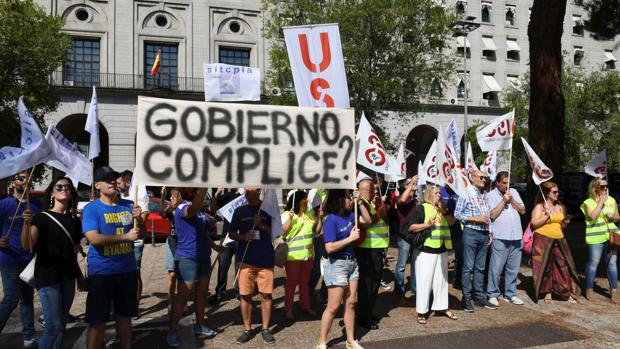 USO estima en 1.600 personas las afectadas por la segunda jornada de huelga de tripulantes en Ryanair