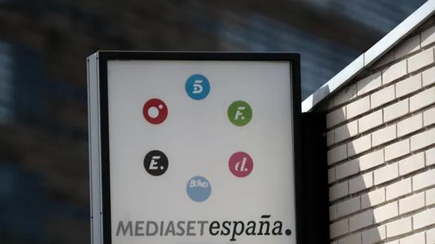 La empresa de inversión Península adquirirá acciones del grupo Mediaset de quienes no apoyen la fusión