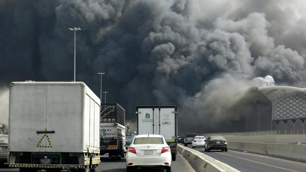 Al menos cinco heridos por un incendio en la estación de AVE de Yedá