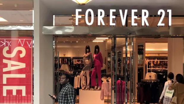 La cadena de ropa Forever 21 quiebra en Estados Unidos