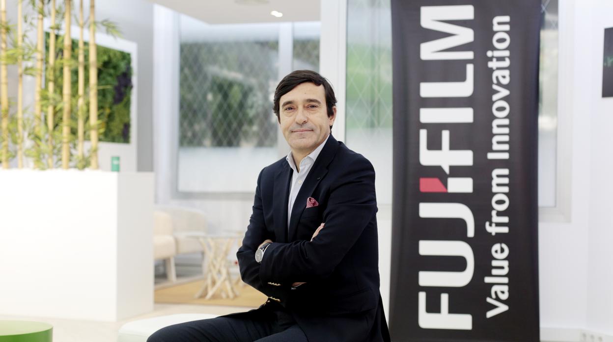 Pedro Mesquita, Director General de Fujifilm Iberia, en la sede central que la marca tiene en Barcelona