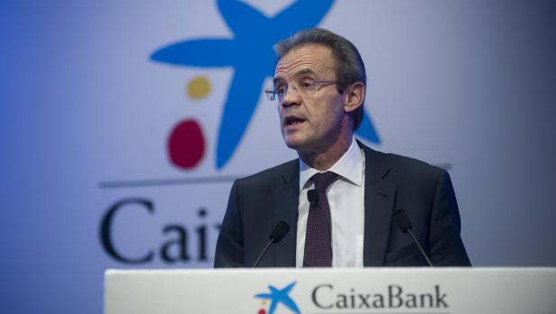 El ERE para más de 2.000 empleados lastra un 28,4% las ganancias de Caixabank