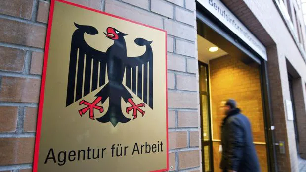 El Constitucional alemán rechaza parcialmente las sanciones a los parados