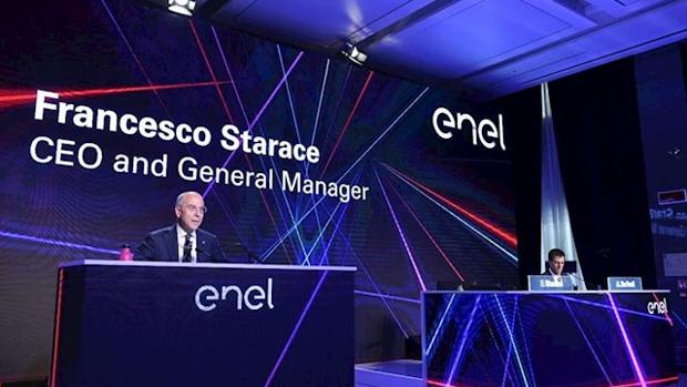 Enel confirma su interés por activos renovables de ACS en España