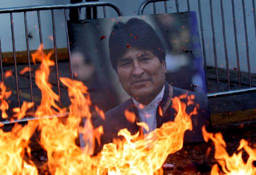 Bolivia, con Evo Morales ya fuera del poder, vive tiempos convulsos