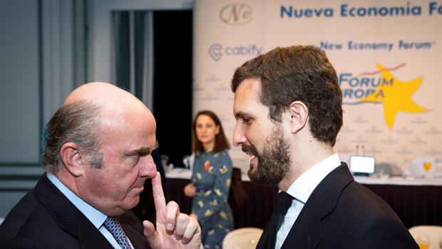 De Guindos lanza un recado al Gobierno de Sánchez e Iglesias: «Bankia debería privatizarse»