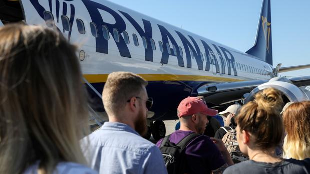 Ryanair no descarta cerrar más bases en España si se mantienen los problemas del 737 MAX