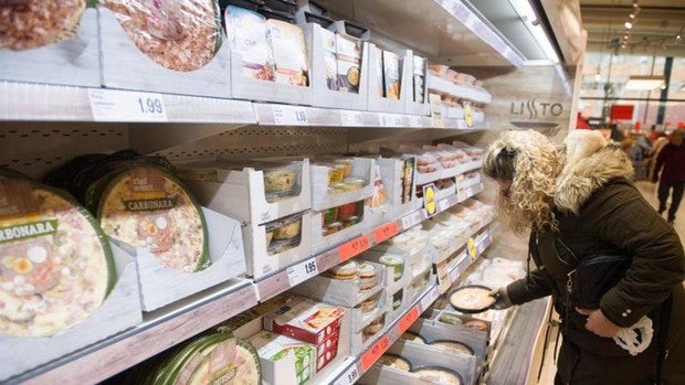 Guerra abierta entre los supermercados por la sección de platos preparados