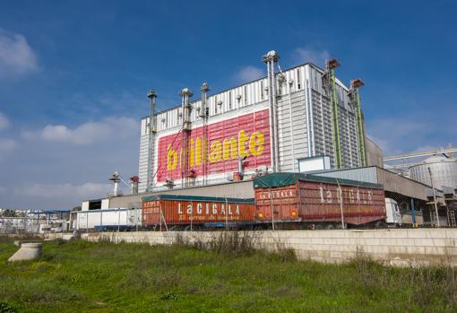 La planta de vasitos de arroz Brillante es una de las instalaciones industriales de Herba en San Juan