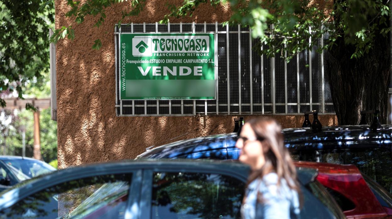 El precio de la vivienda de segunda mano cae por primera vez desde 2014 y otras cuatro noticias