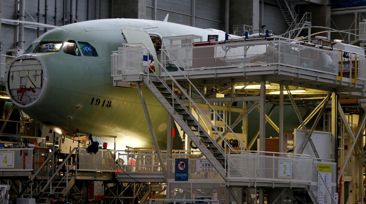 Montaje del A330neo en la planta de Airbus en Tolouse (Francia)